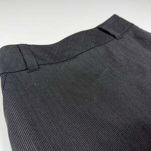 Banana Republic Women's Black Micro-Pinstripe Stretch Pencil Skirt Size 2